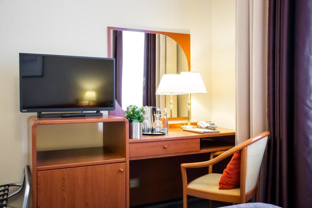 Отель Hotel Korona Park Klewinowo Klewinowo-19