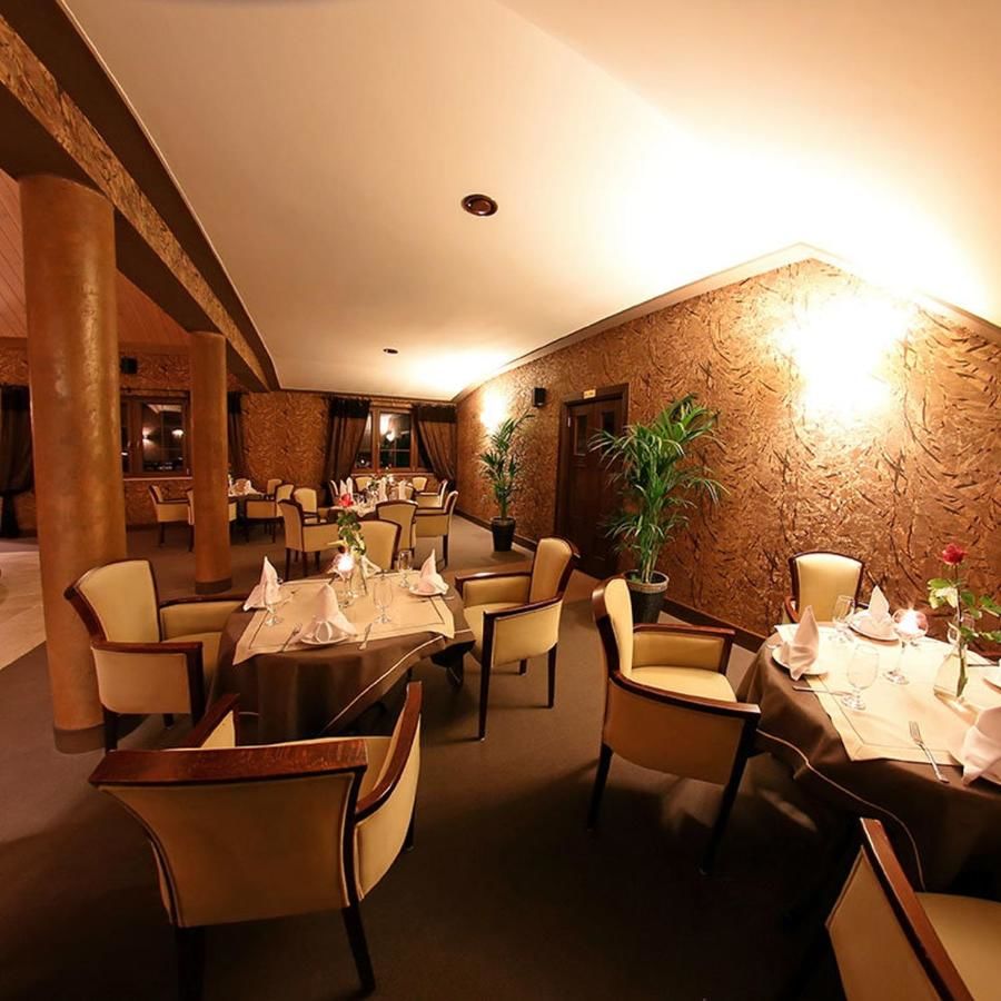 Отель Hotel Korona Park Klewinowo Klewinowo-34