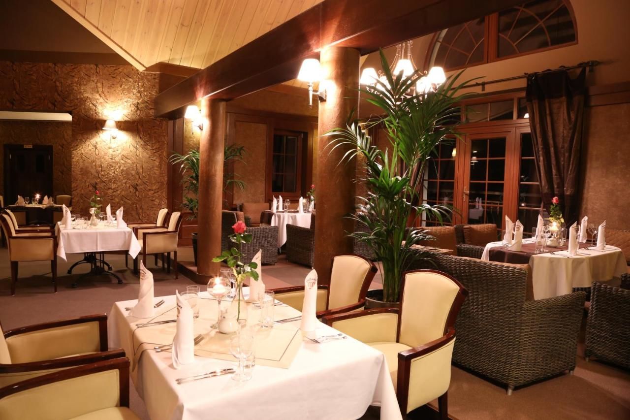 Отель Hotel Korona Park Klewinowo Klewinowo-36