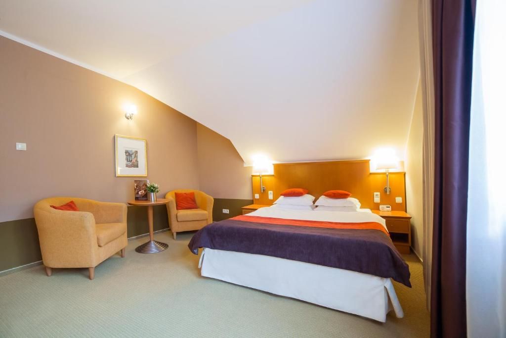 Отель Hotel Korona Park Klewinowo Klewinowo-52
