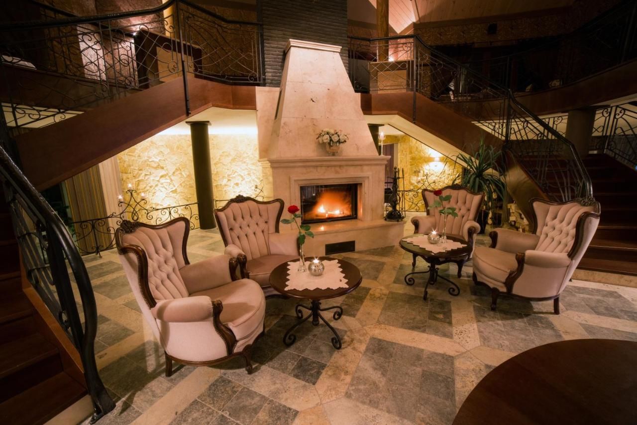 Отель Hotel Korona Park Klewinowo Klewinowo-8