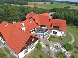 Отель Hotel Korona Park Klewinowo Klewinowo-0